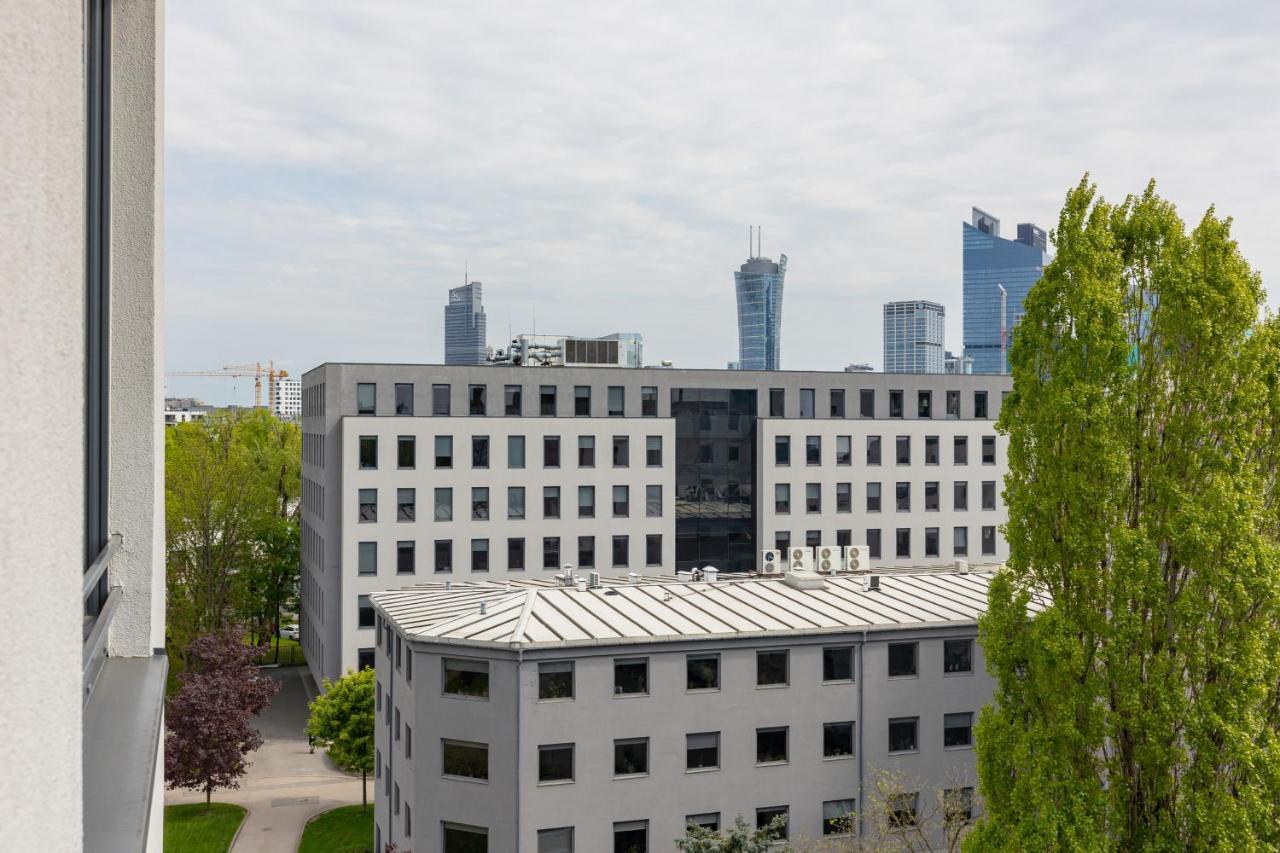 Wola Pet-Friendly Apartments With Ac Slawinska By Noclegi Renters Varsovie Extérieur photo