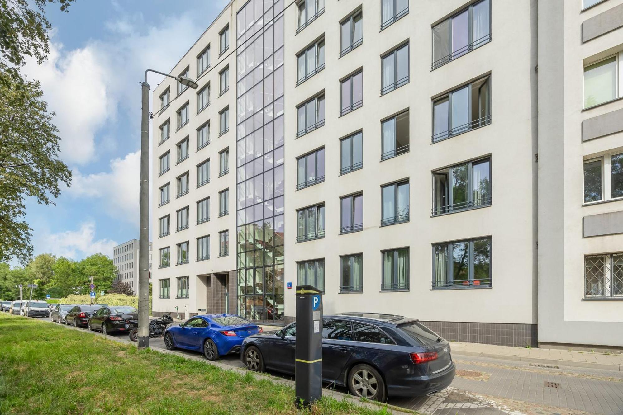 Wola Pet-Friendly Apartments With Ac Slawinska By Noclegi Renters Varsovie Extérieur photo