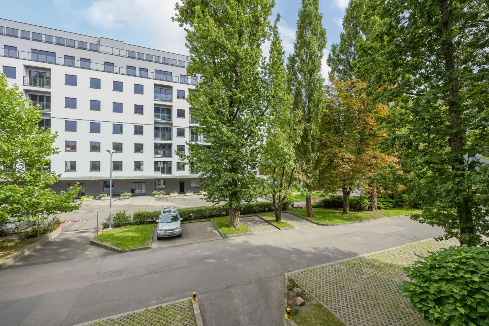 Wola Pet-Friendly Apartments With Ac Slawinska By Noclegi Renters Varsovie Extérieur photo
